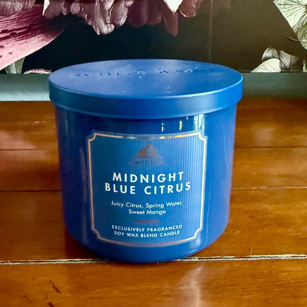 NEW MIDNIGHT BLUE CITRUS 3-Wick Candle Bath & Body Works